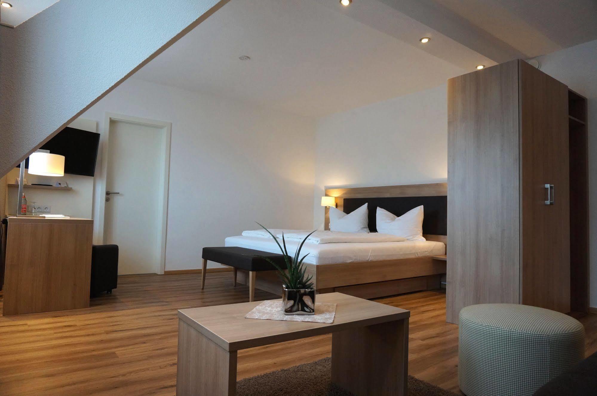 Flair Hotel Gruener Baum Donaueschingen Eksteriør billede