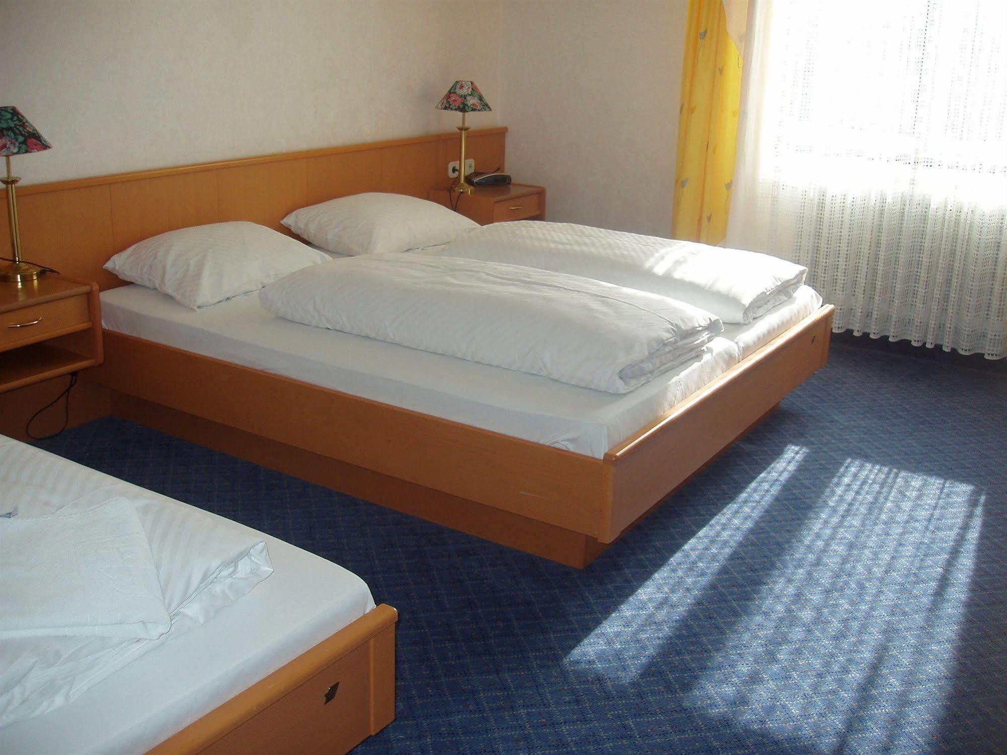 Flair Hotel Gruener Baum Donaueschingen Eksteriør billede