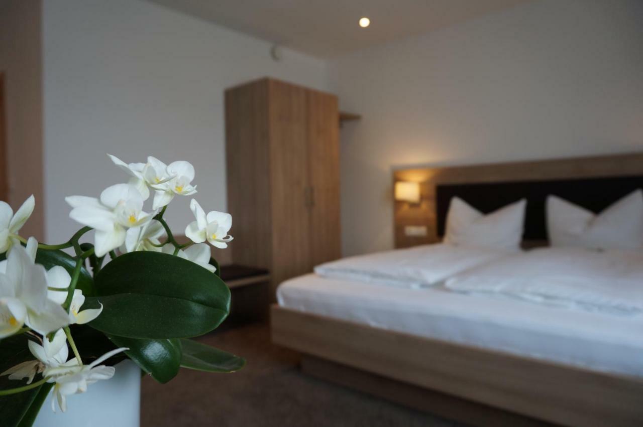 Flair Hotel Gruener Baum Donaueschingen Eksteriør billede